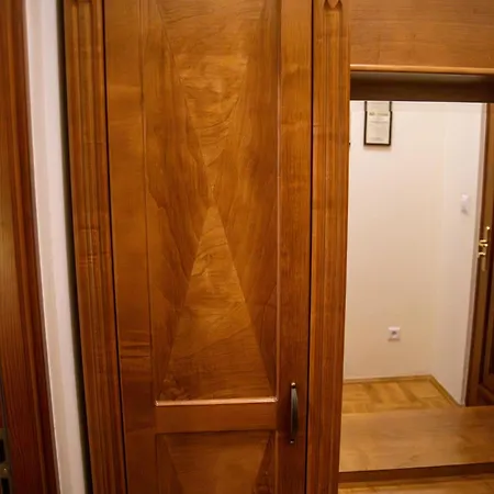 Dom Rekolekcyjny Vincentinum לינה וארוחת בוקר