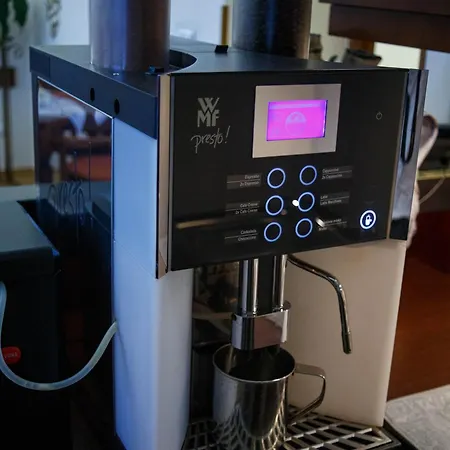 Dom Rekolekcyjny Vincentinum לינה וארוחת בוקר Krzeszowice